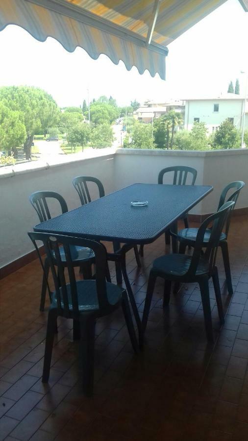 Apartament Casa Vacanze Niko Ap Cir Cni00247 Sirmione Zewnętrze zdjęcie
